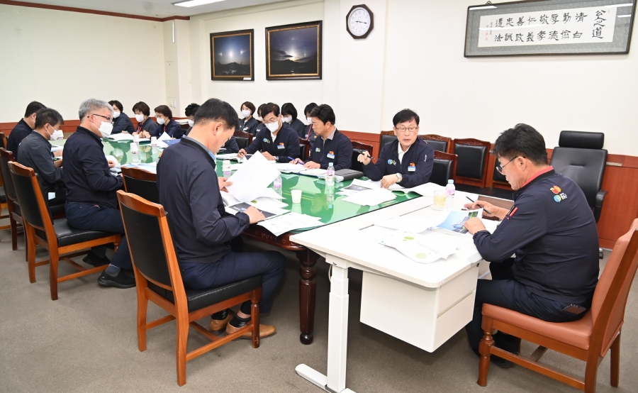 청송군, 2023년도 군정 주요업무 및 민선8기 공약 검토 보고회 개최 220916.jpg